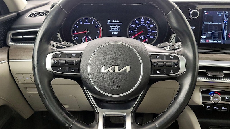 2022 Kia K5 EX 10