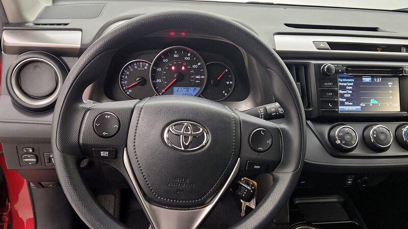 2016 Toyota RAV4 LE 10