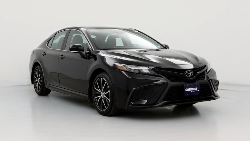 2023 Toyota Camry SE Hero Image