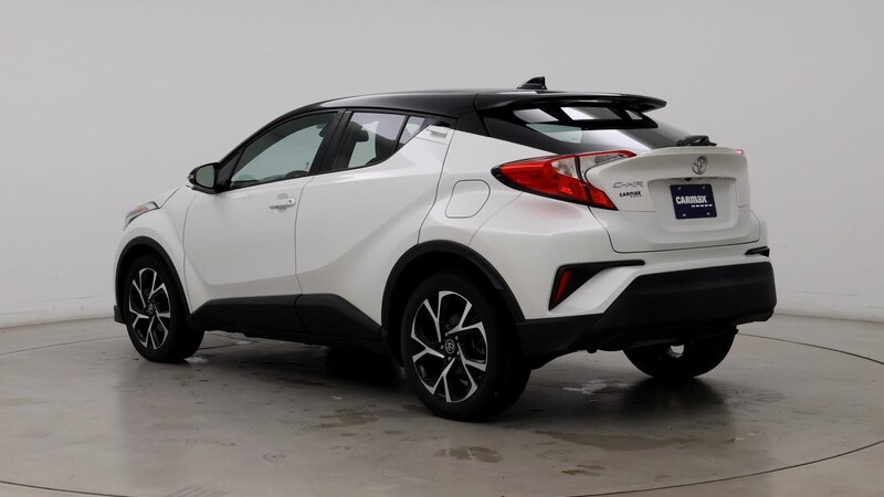 2019 Toyota C-HR XLE 2