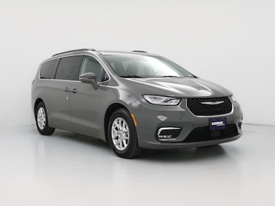 2022 Chrysler Pacifica Touring L -
                Saint Louis, MO