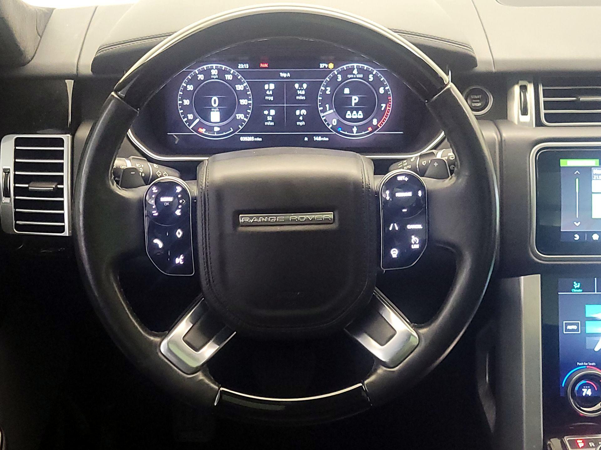 Thumbnail: 2019 Land Rover Range Rover - 10