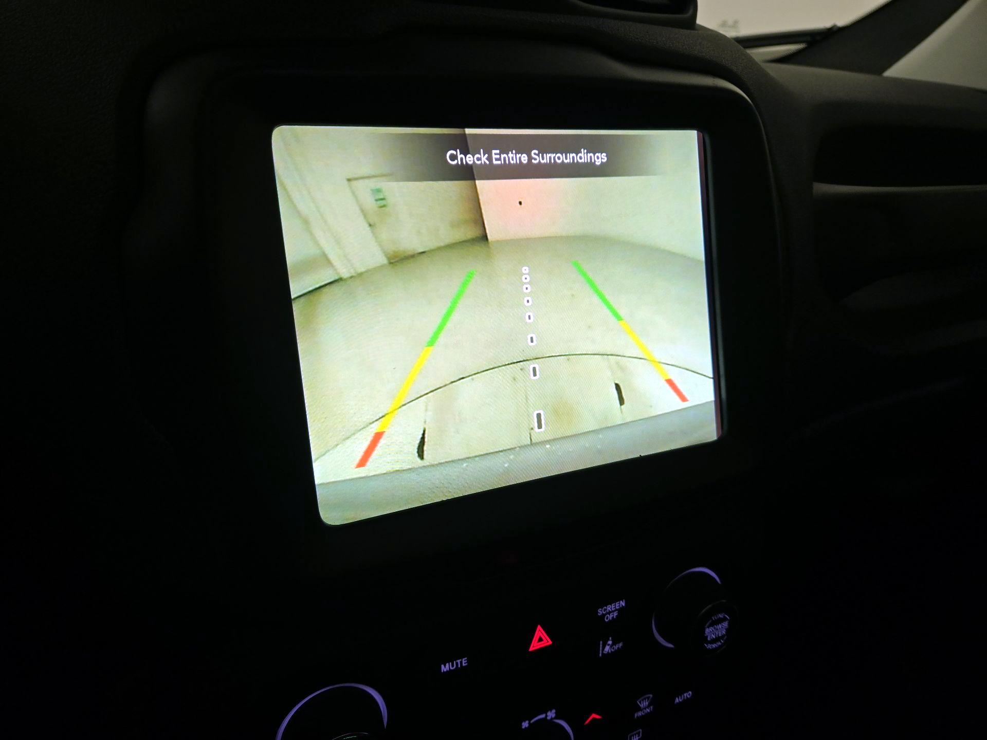 Thumbnail: 2021 Jeep Renegade - 15