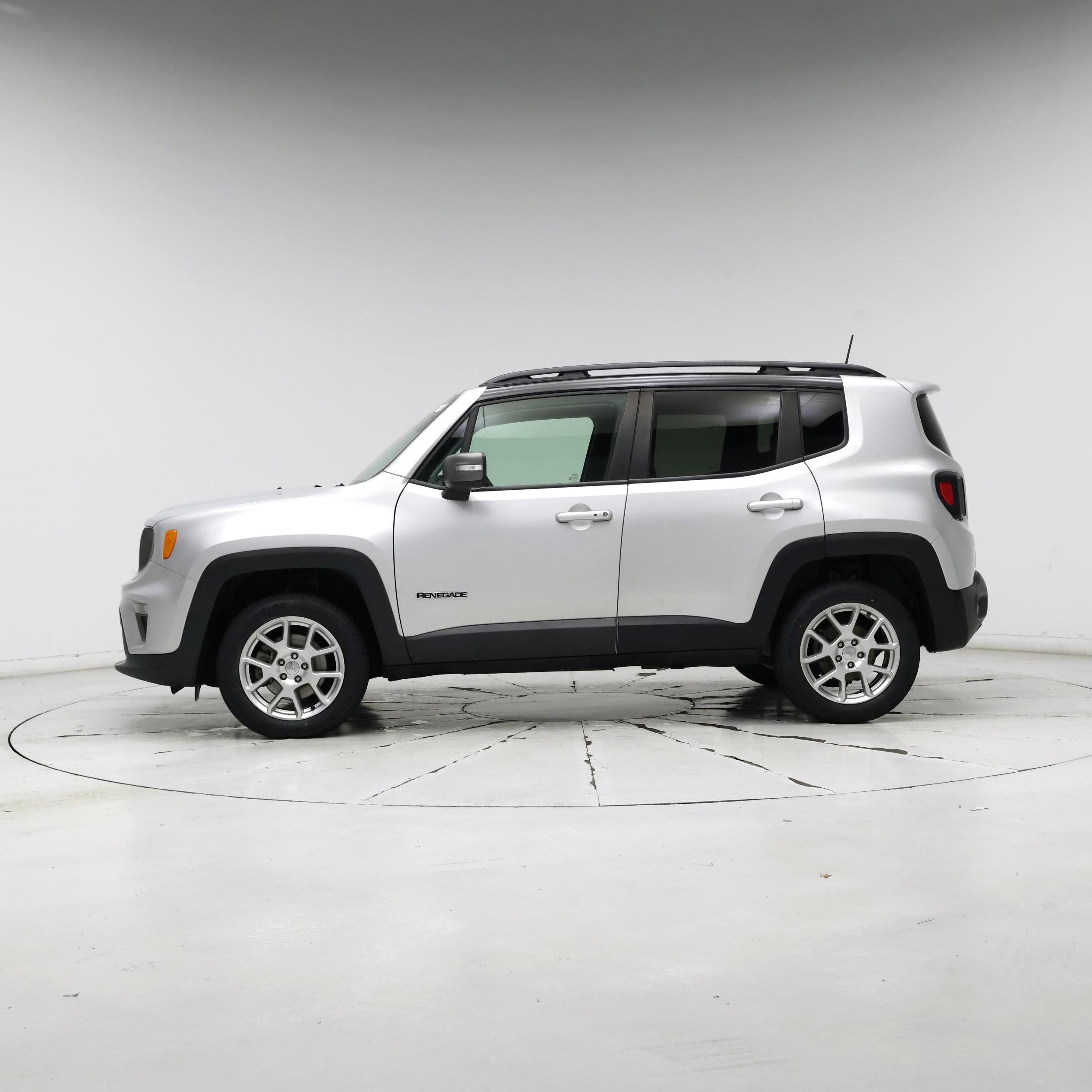 Thumbnail: 2021 Jeep Renegade - 3