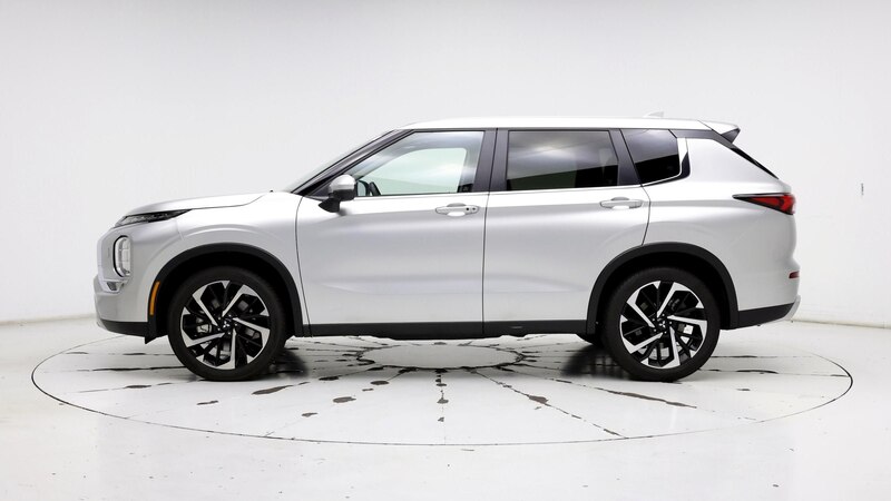 2024 Mitsubishi Outlander SE 3