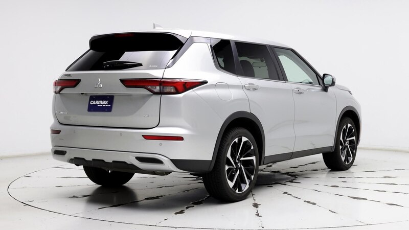 2024 Mitsubishi Outlander SE 8