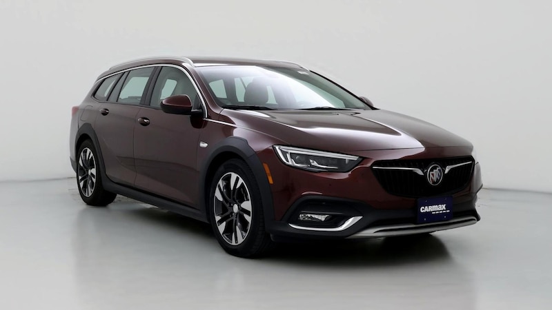 2019 Buick Regal Essence Hero Image