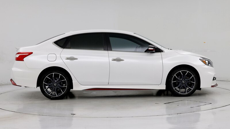 2017 Nissan Sentra NISMO 7