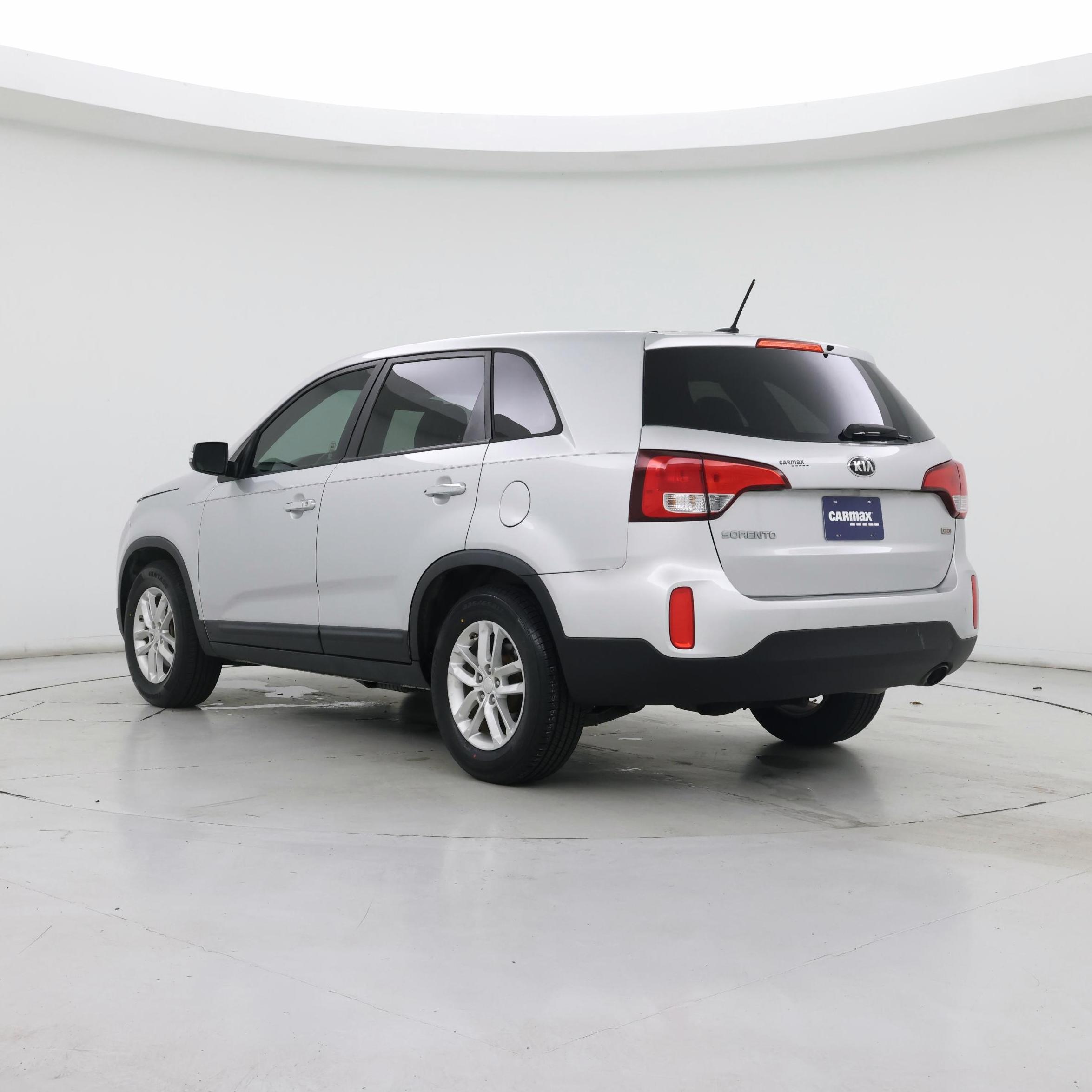 Thumbnail: 2014 Kia Sorento - 2