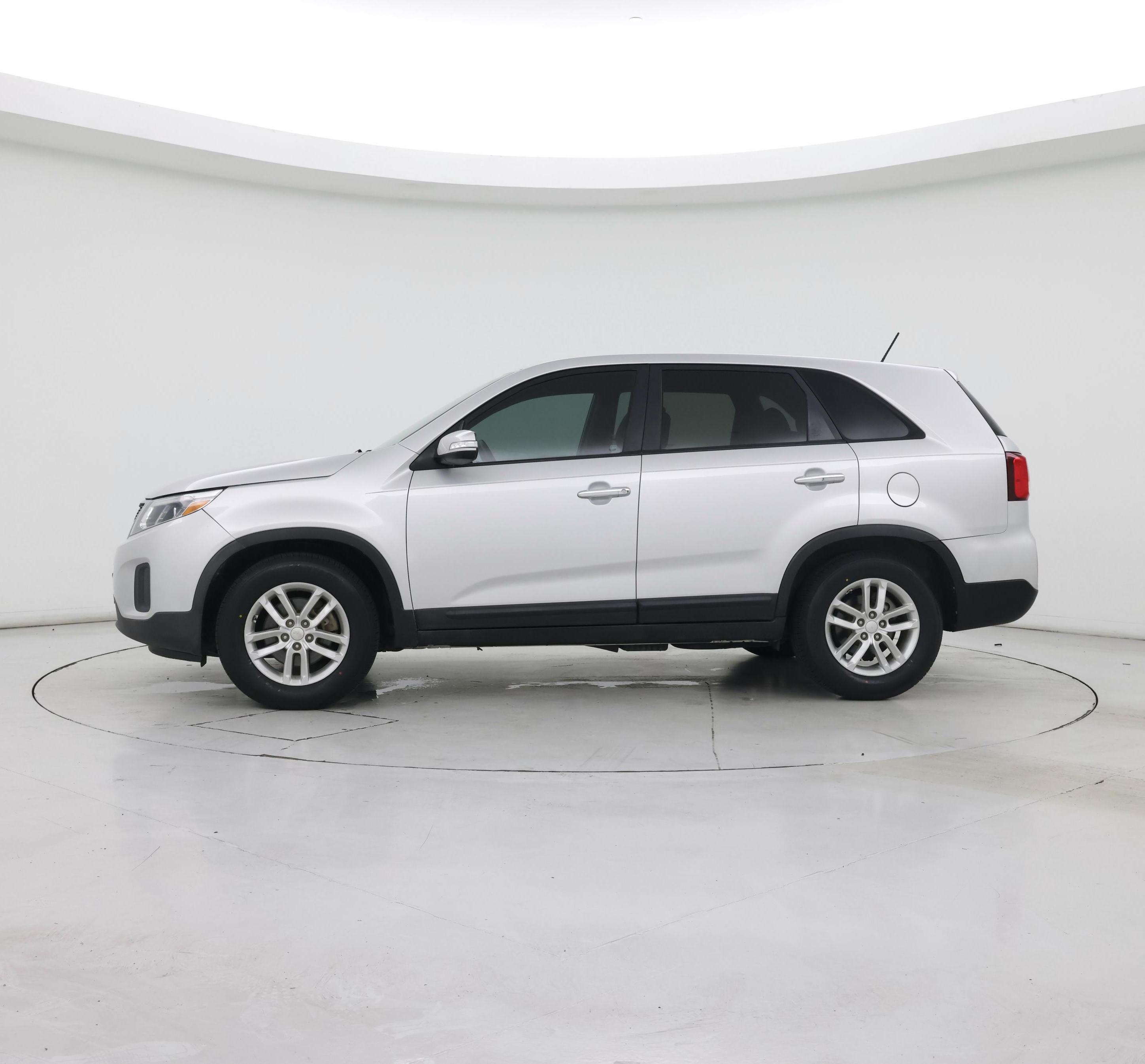 Thumbnail: 2014 Kia Sorento - 3