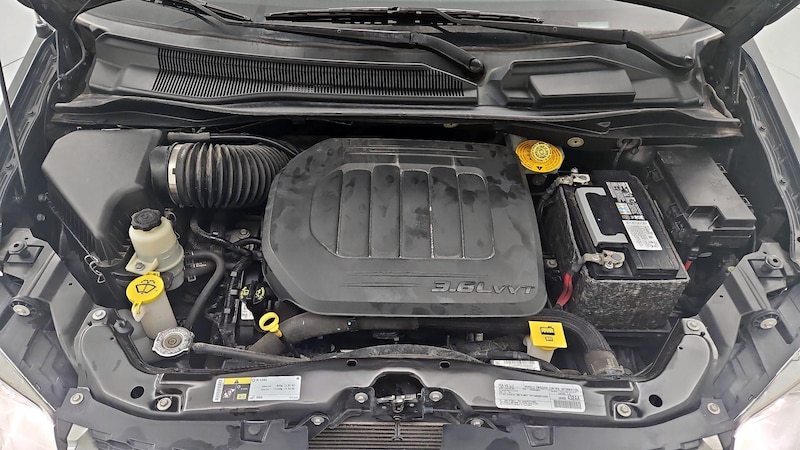 2019 Dodge Grand Caravan SE 23