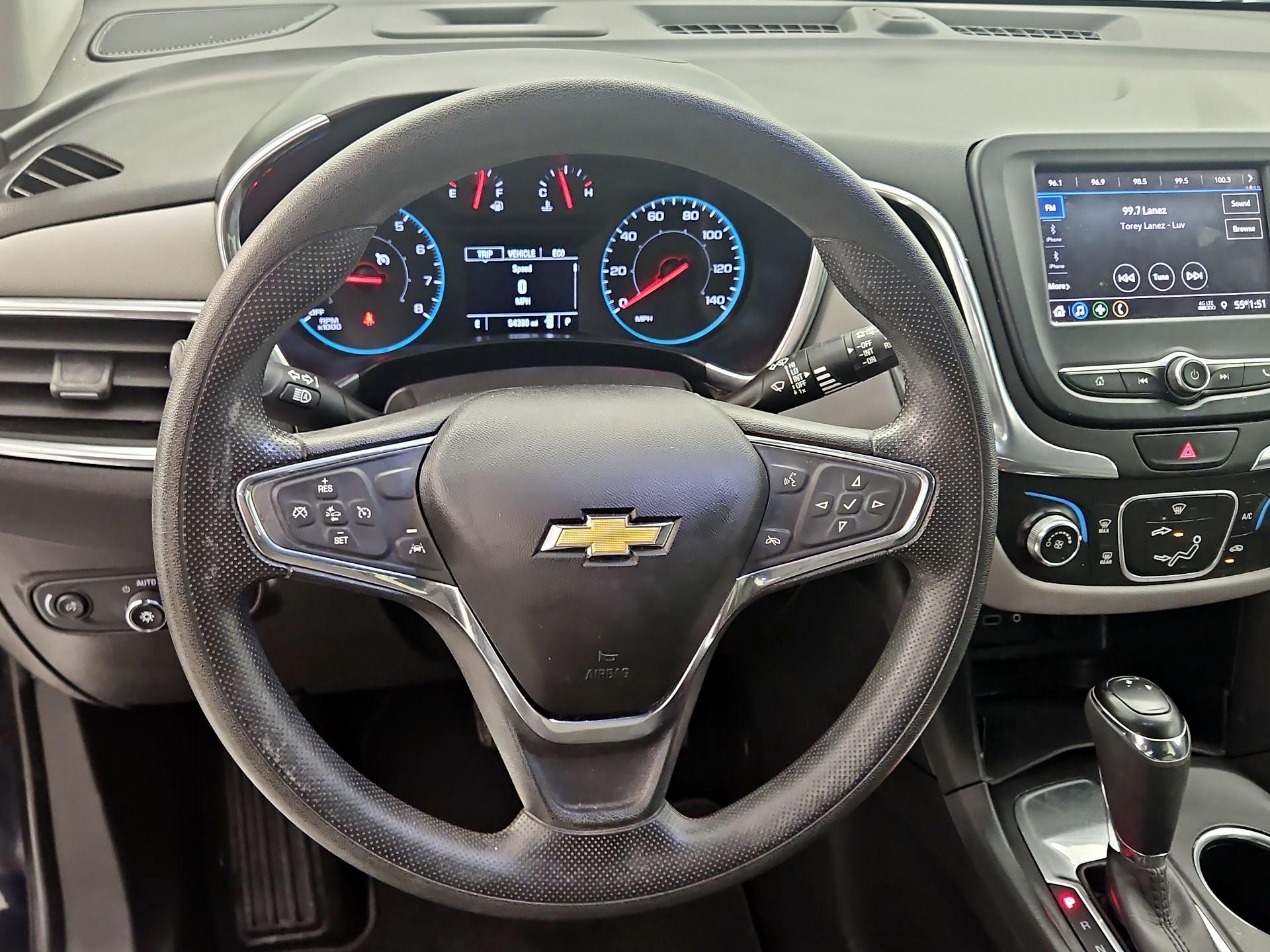 Thumbnail: 2020 Chevrolet Equinox - 10