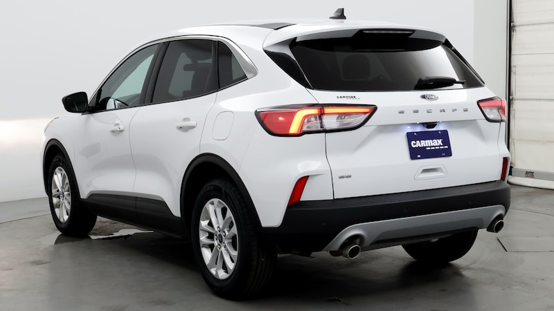 2022 Ford Escape SE 2