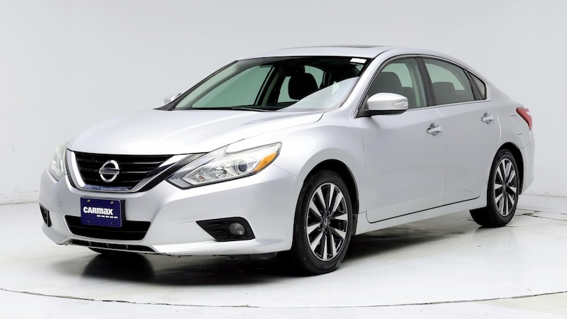 2017 Nissan Altima SL 4
