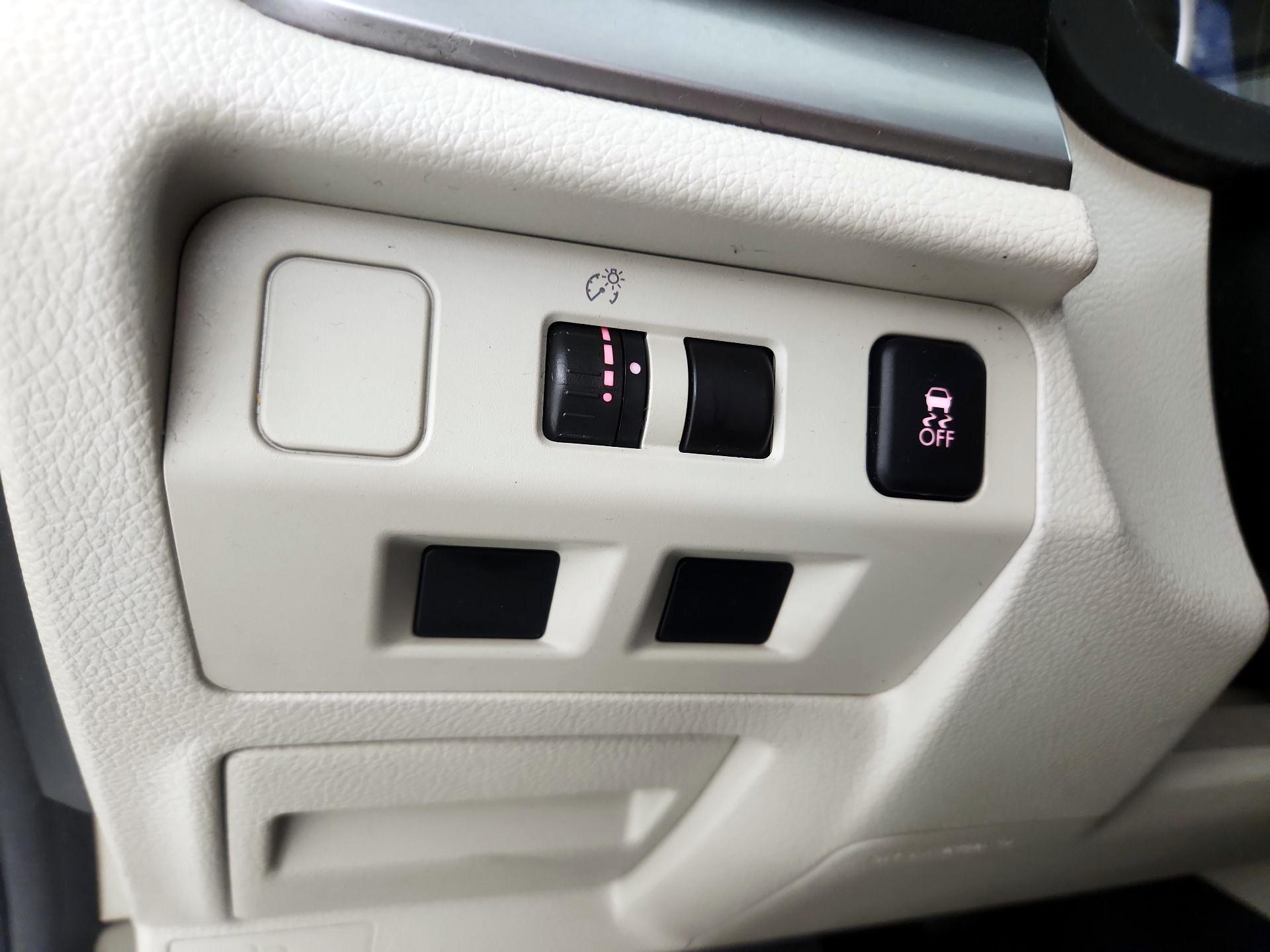 Thumbnail: 2014 Subaru Impreza - 13
