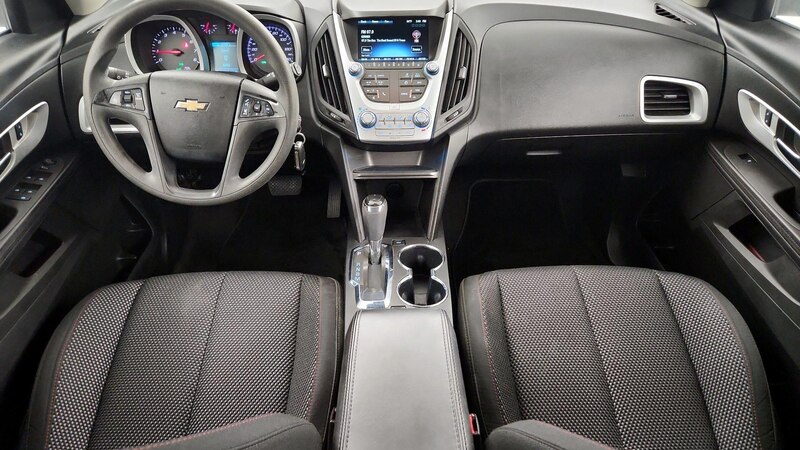 2016 Chevrolet Equinox LS 8