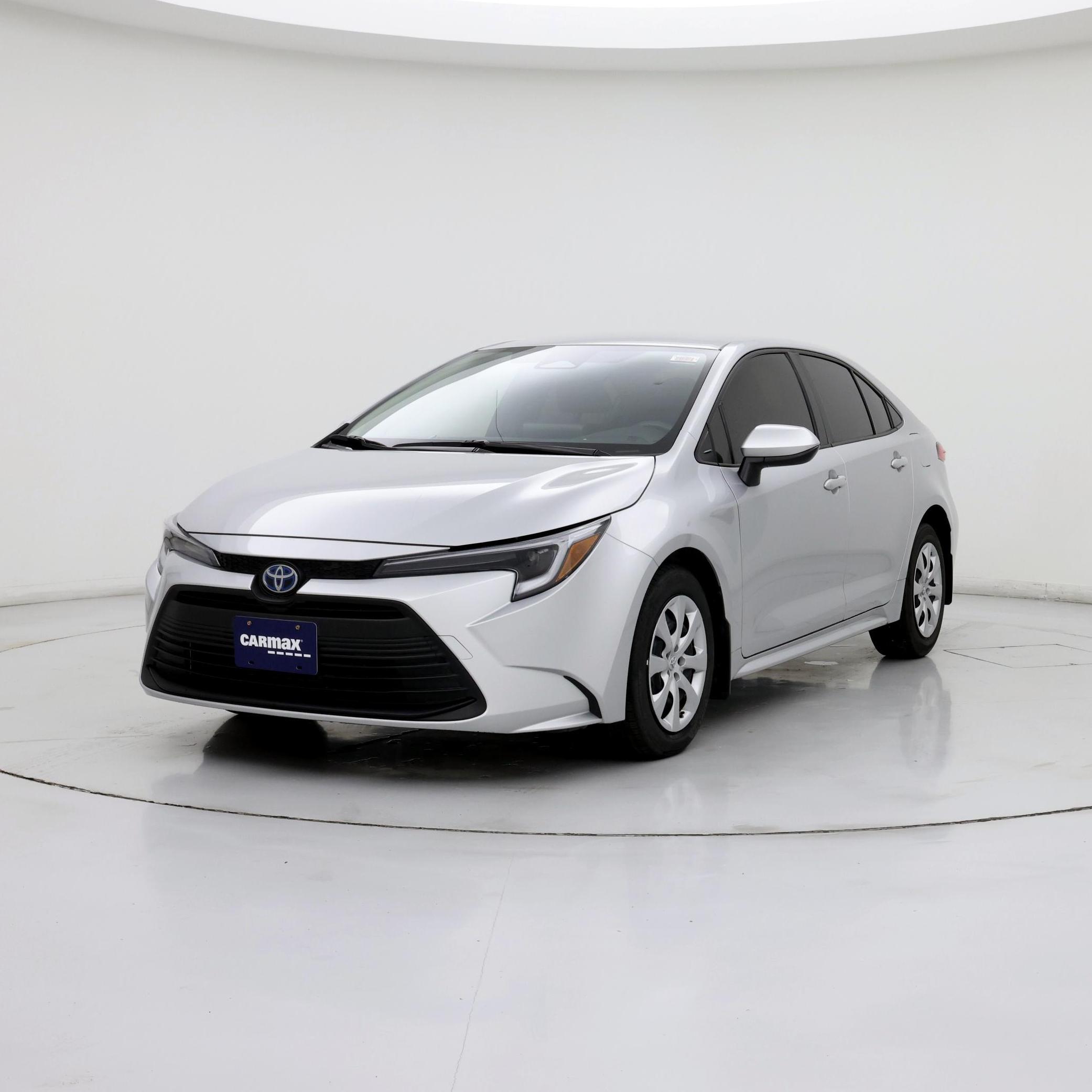 Thumbnail: 2023 Toyota Corolla - 4