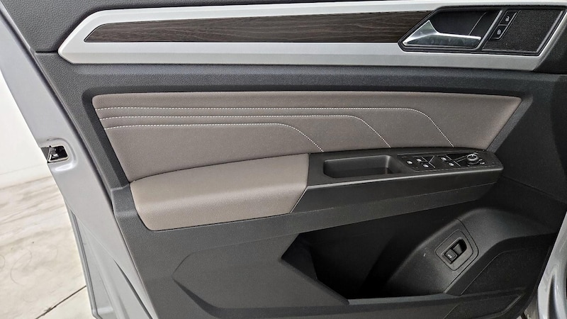 2022 Volkswagen Atlas SE 12