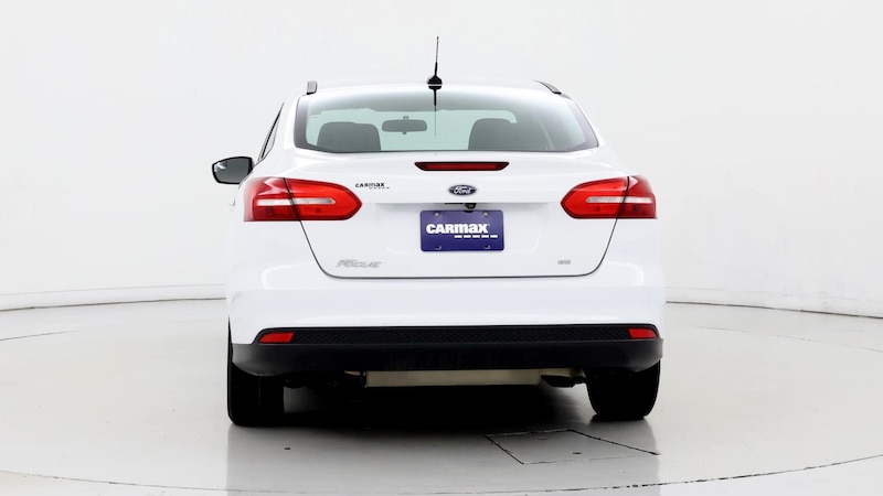 2018 Ford Focus SE 6