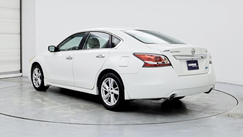 2014 Nissan Altima SV 2