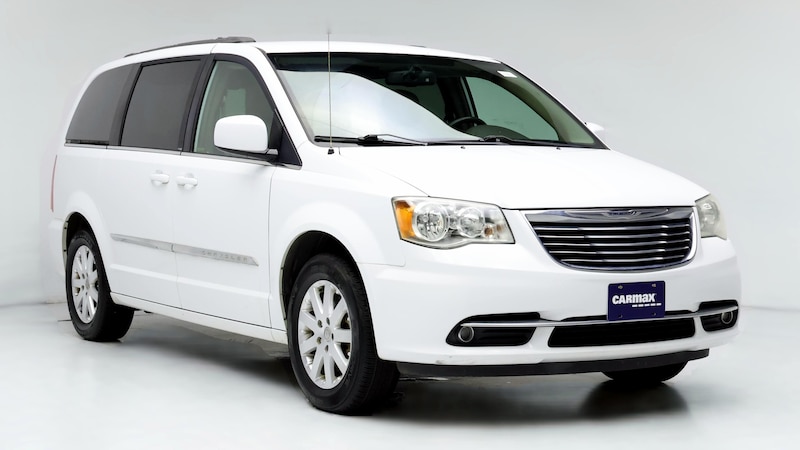 2014 Chrysler Town & Country Touring Hero Image