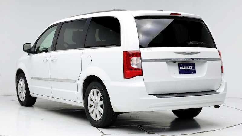 2014 Chrysler Town & Country Touring 2