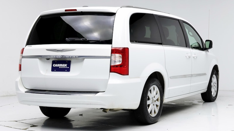 2014 Chrysler Town & Country Touring 8