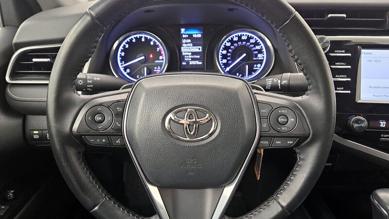 2020 Toyota Camry SE 10