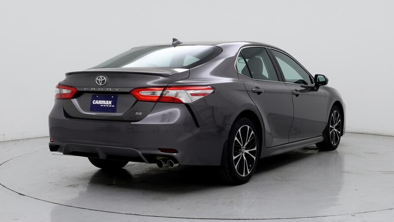 2020 Toyota Camry SE 8