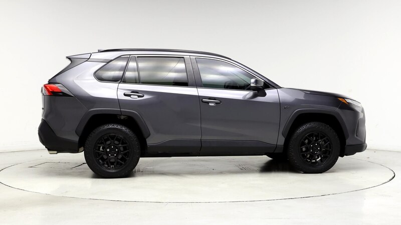 2022 Toyota RAV4 XLE 7