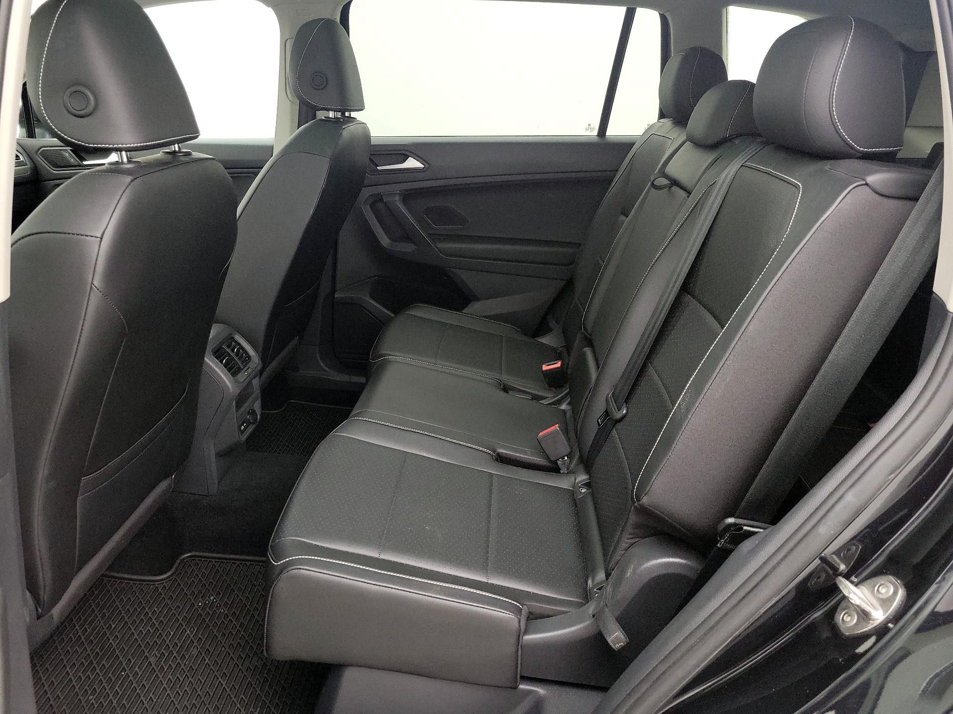 Thumbnail: 2021 Volkswagen Tiguan - 20