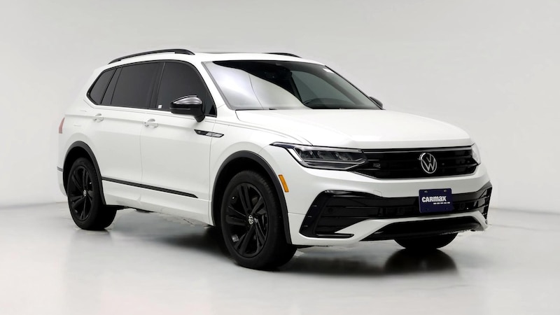 2023 Volkswagen Tiguan SE R-Line Black Hero Image