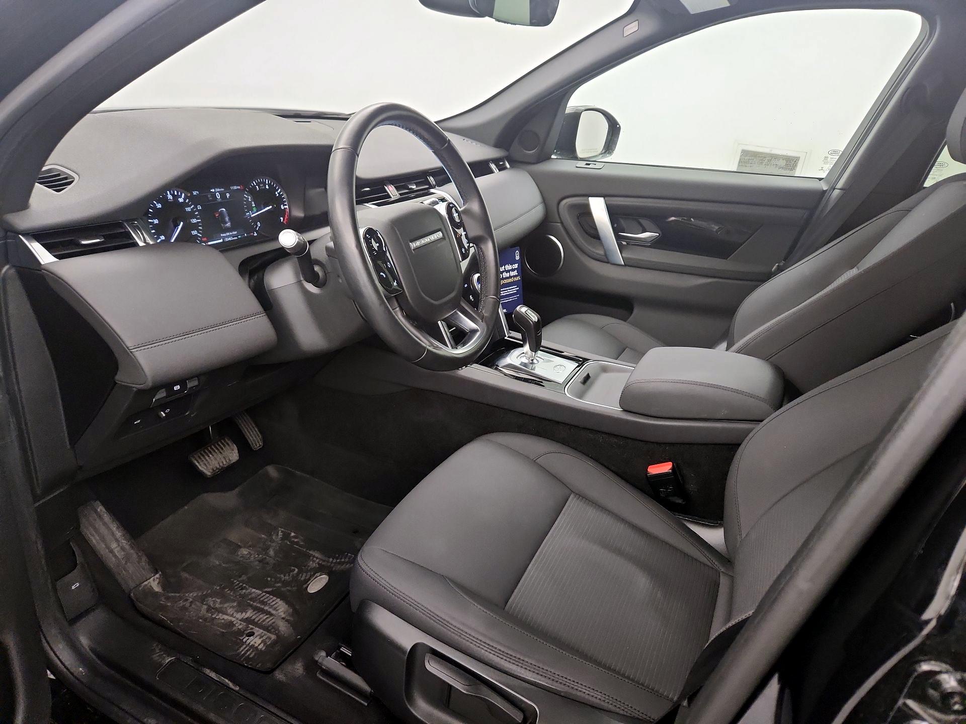 Thumbnail: 2020 Land Rover Discovery Sport - 11