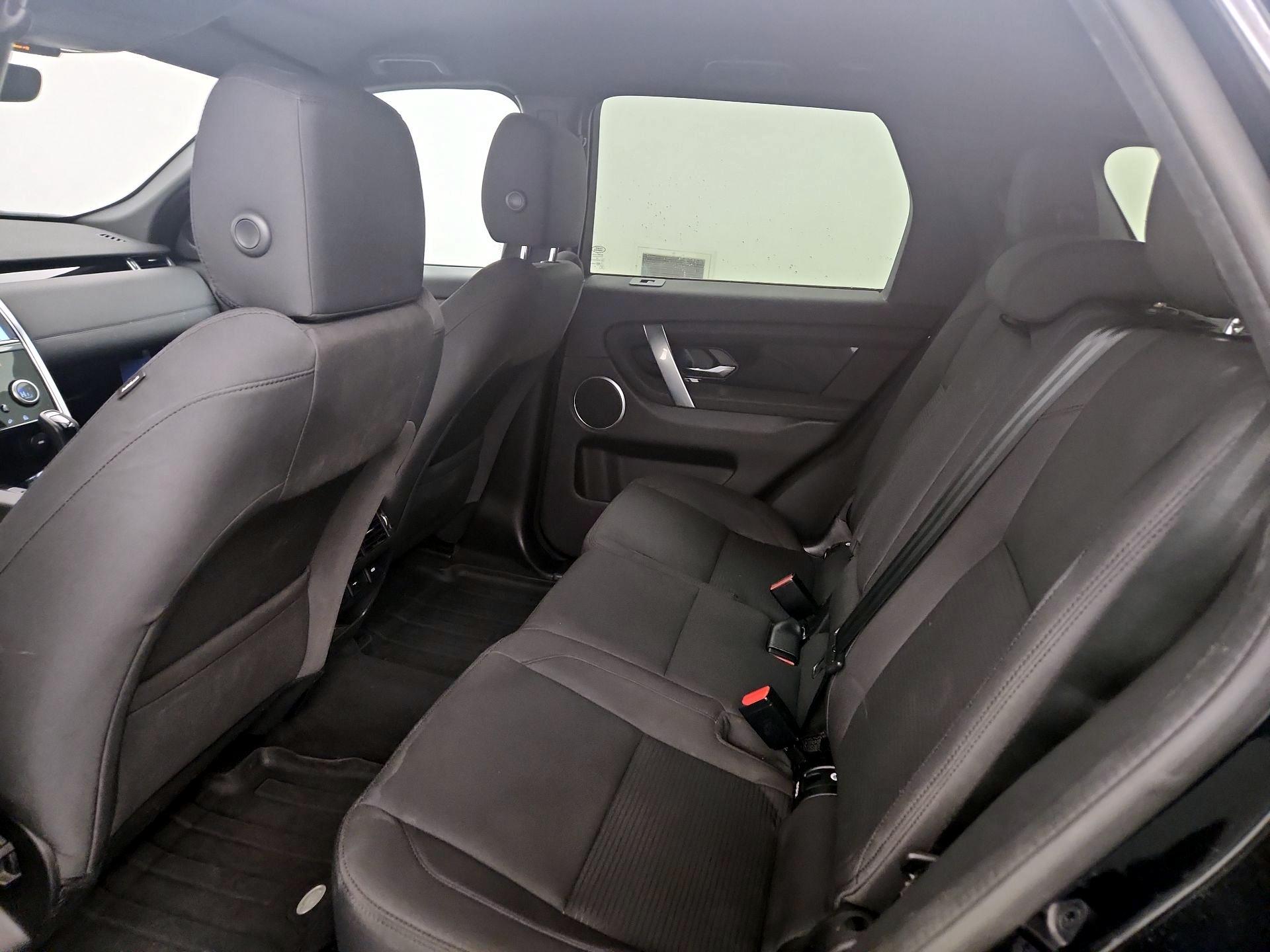 Thumbnail: 2020 Land Rover Discovery Sport - 19