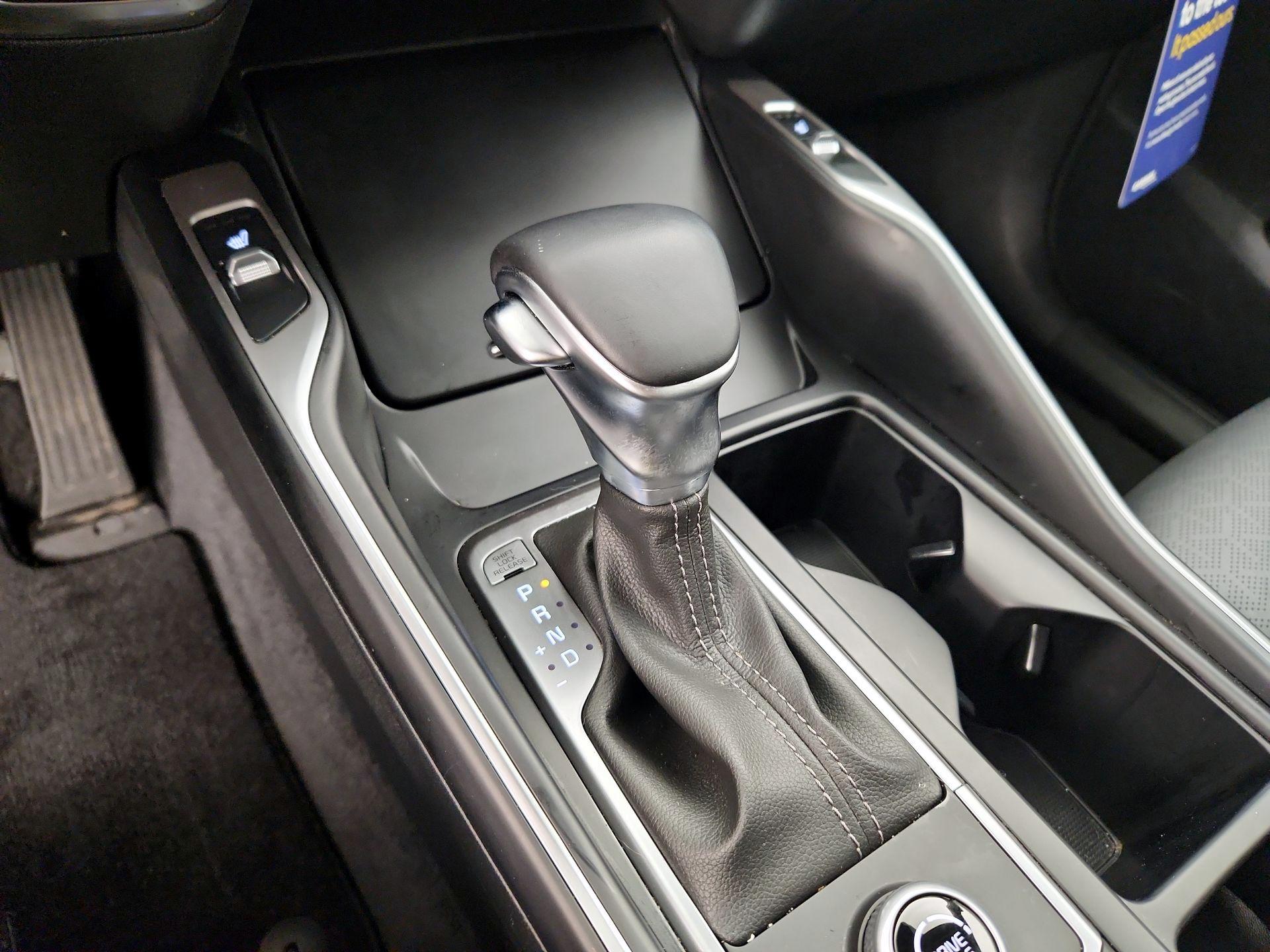 Thumbnail: 2021 Kia Sorento - 17