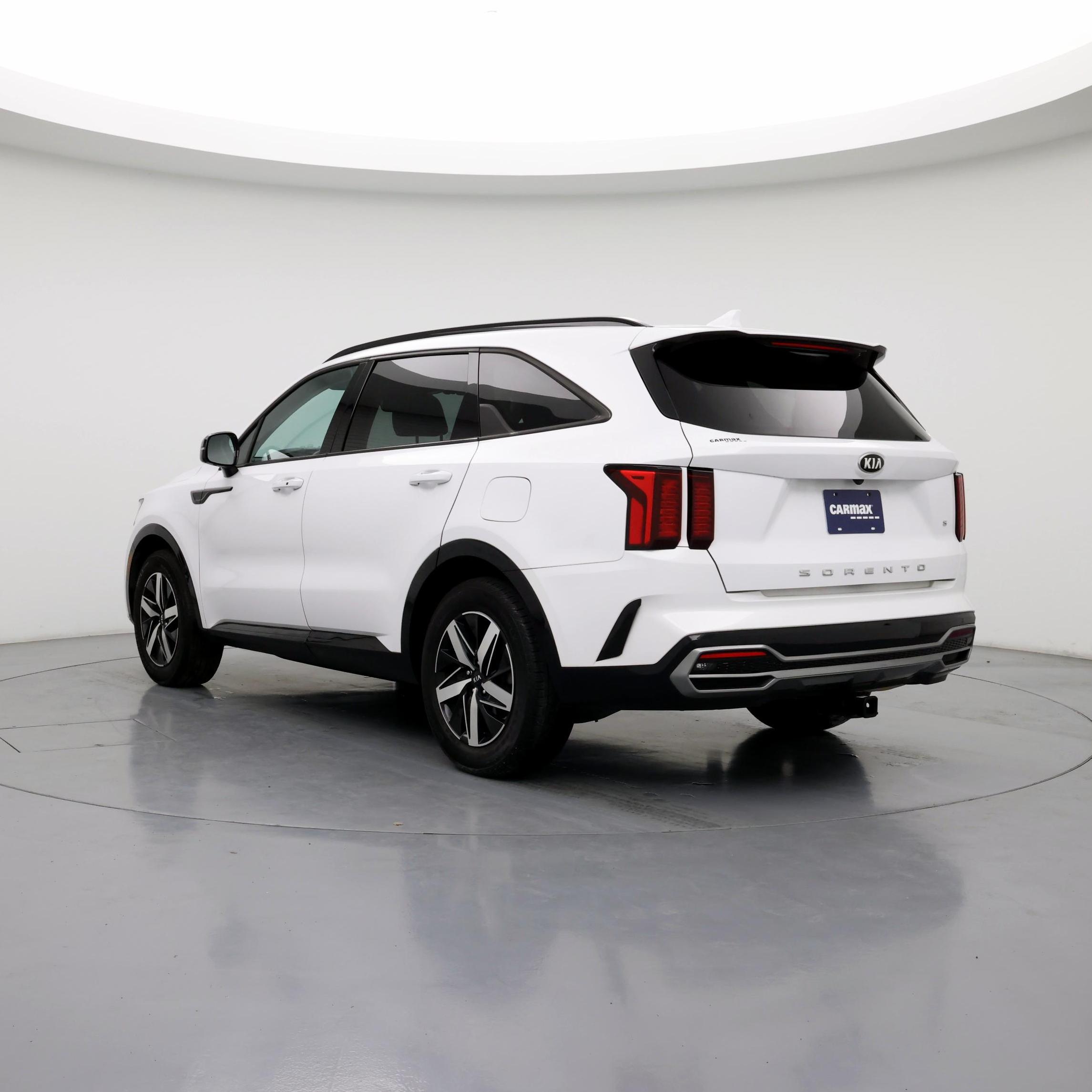 Thumbnail: 2021 Kia Sorento - 2