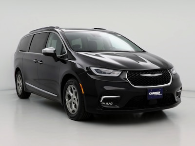 2022 Chrysler Pacifica Limited -
                Cool Springs, TN