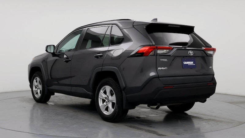 2021 Toyota RAV4 XLE 2