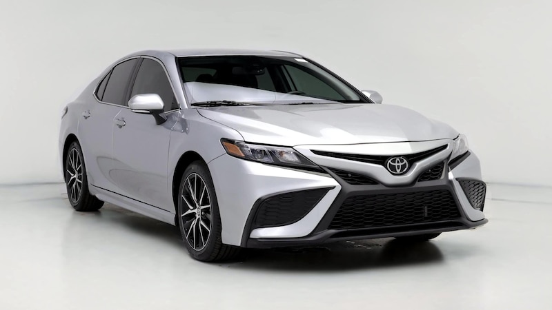 2023 Toyota Camry SE Hero Image