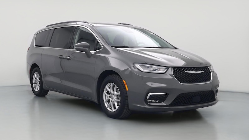 2022 Chrysler Pacifica Touring L Hero Image