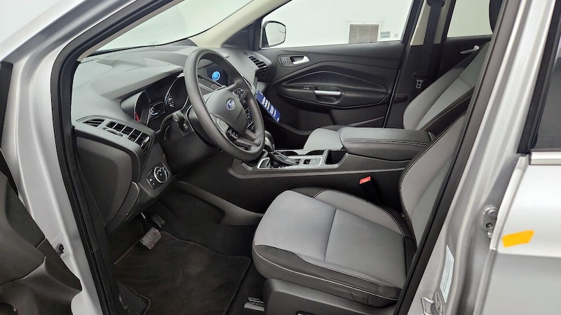 2019 Ford Escape SE 11