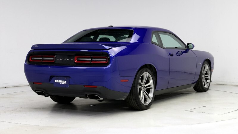 2020 Dodge Challenger R/T 8