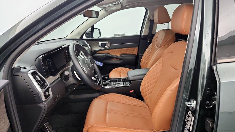 2022 Kia Sorento X-Line S 11