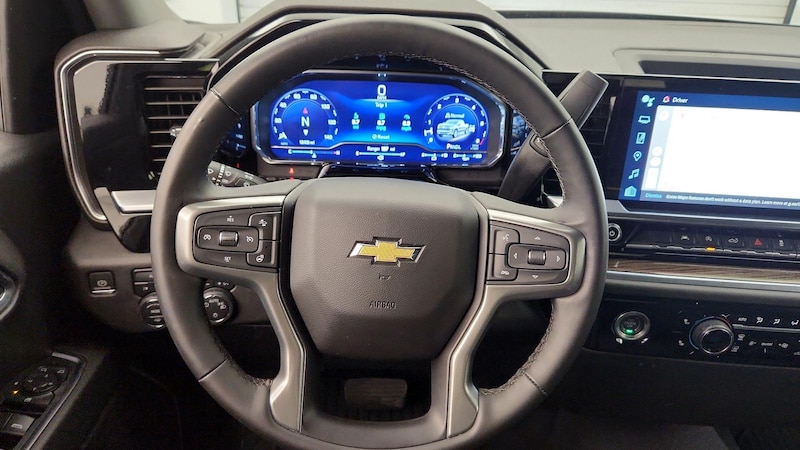 2023 Chevrolet Silverado 1500 LT 10