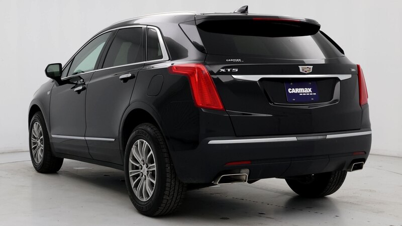 2019 Cadillac XT5 Luxury 2