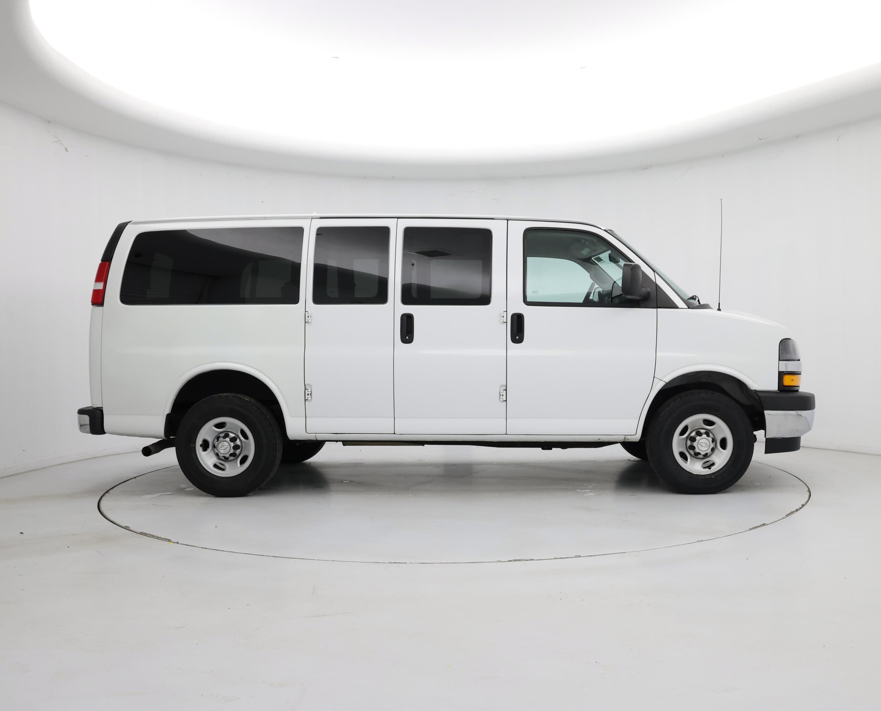 Thumbnail: 2019 Chevrolet Express - 7