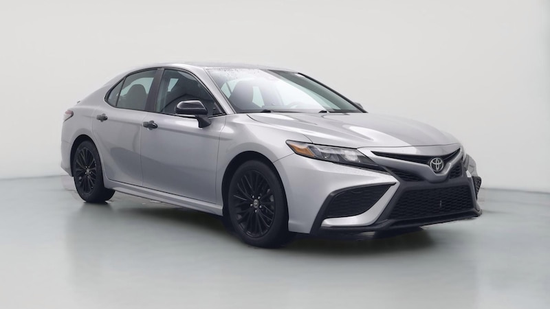 2022 Toyota Camry SE Hero Image