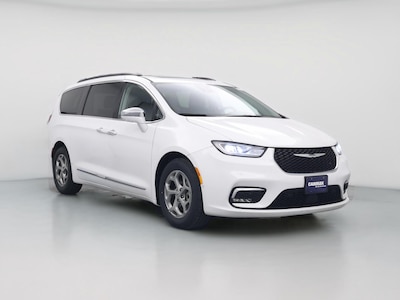 2022 Chrysler Pacifica Limited -
                Jackson, TN