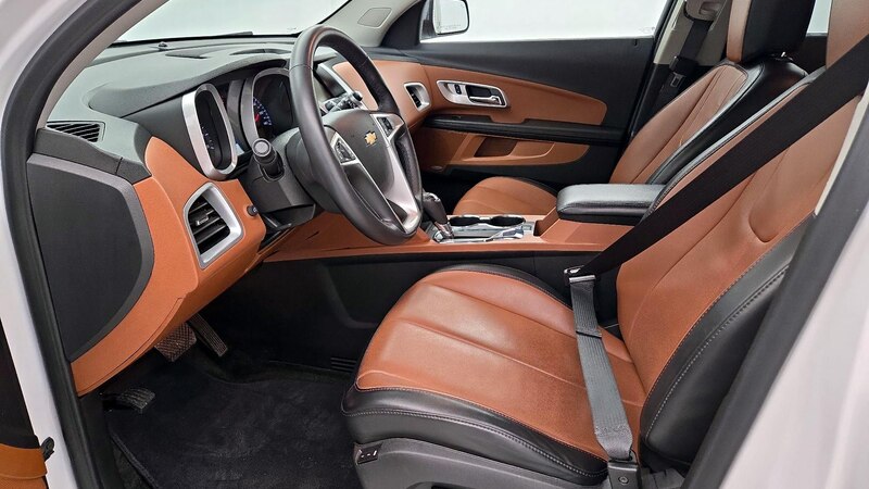 2017 Chevrolet Equinox Premier 11