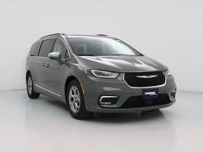 2022 Chrysler Pacifica Limited -
                Madison, TN